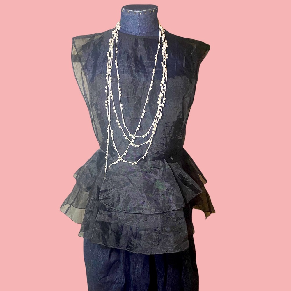 Anna-Kaci dressy fit and flare black top
